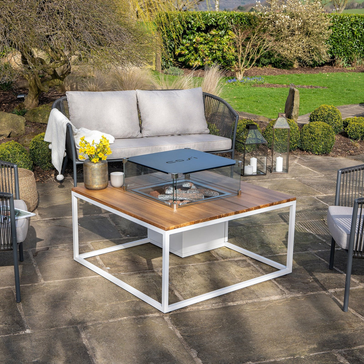 Cosi Cosiloft 100 Square Gas Fire Pit Coffee Table, White Frame with Teak Top