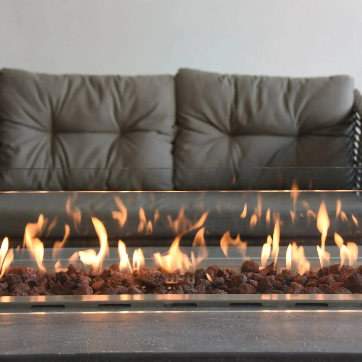 Elementi Kingsale Rectangular Gas Fire Pit Table 13.2 kW, Light Grey