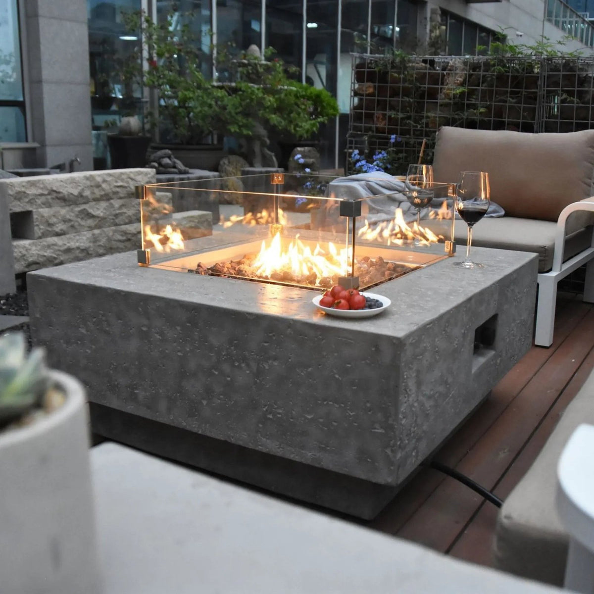 Elementi Manhattan Square Gas Fire Pit Table 13.2 kW, Light Grey