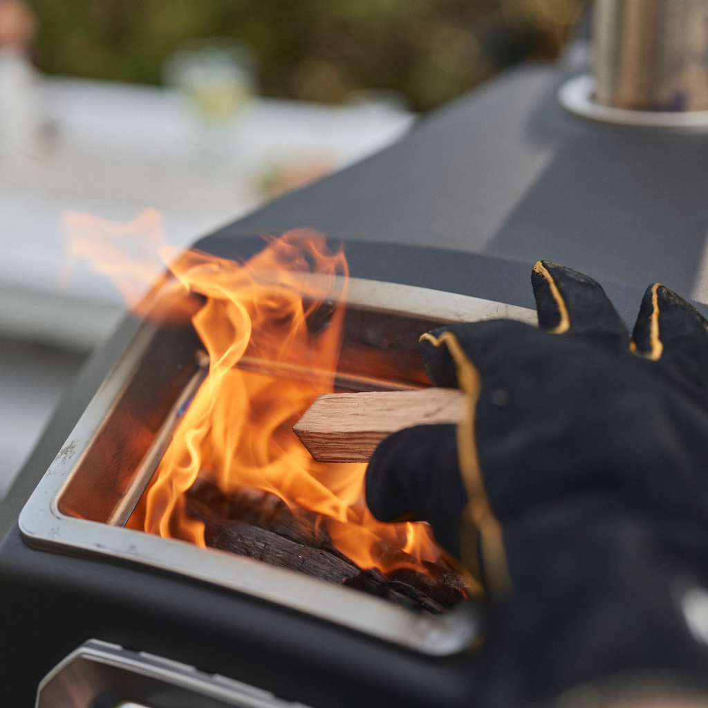 Ooni 17" Wood & Charcoal Pizza Oven with Glass Door and Bluetooth Food Probe